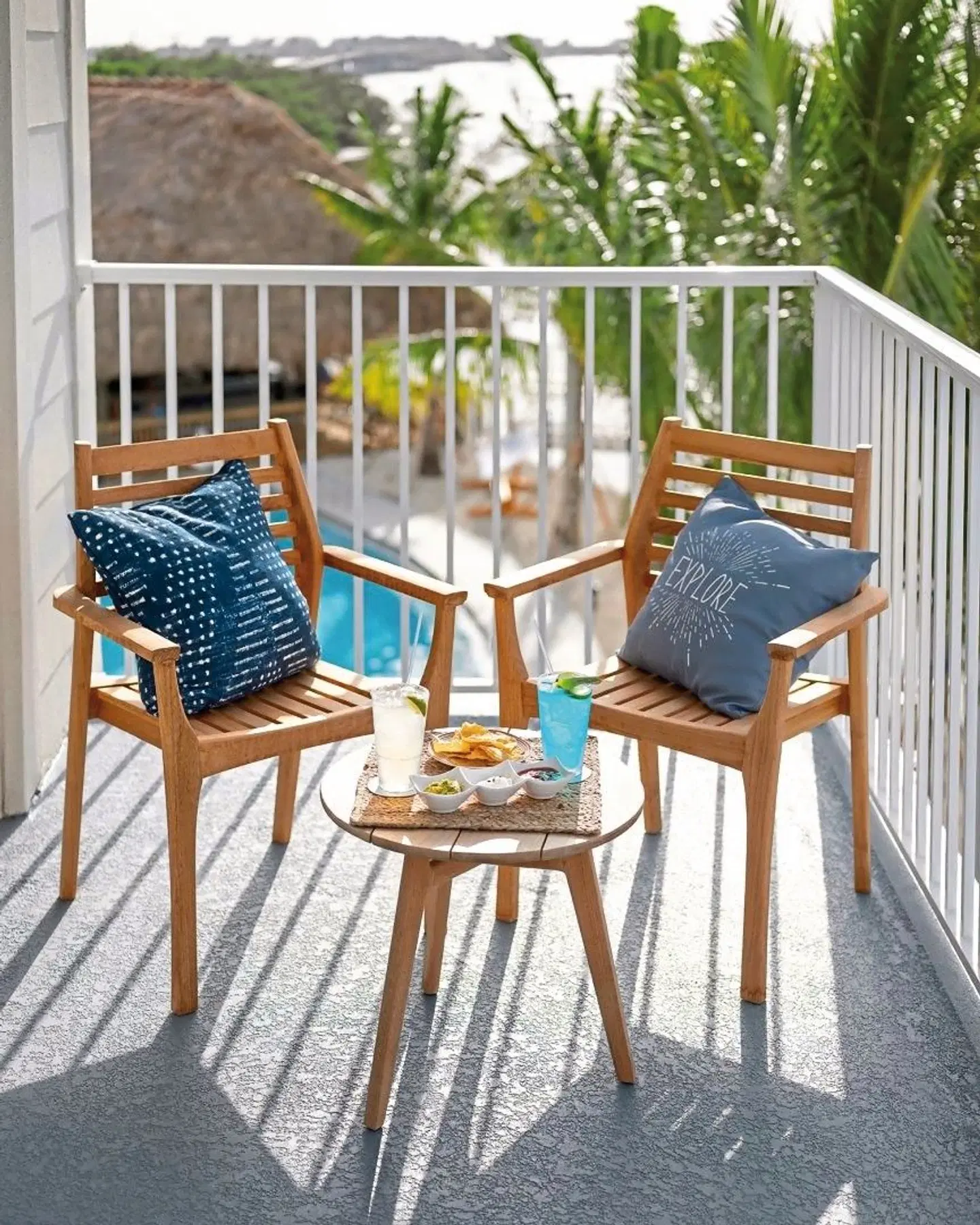Compass Hotel by Margaritaville Anna Maria Sound Terrasse