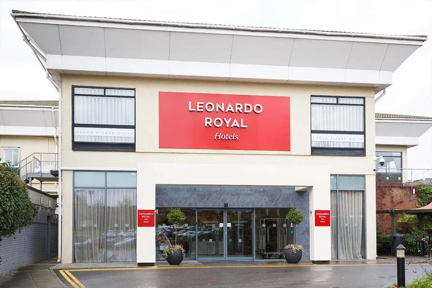 Leonardo Royal Hotel Oxford EXTERIOR