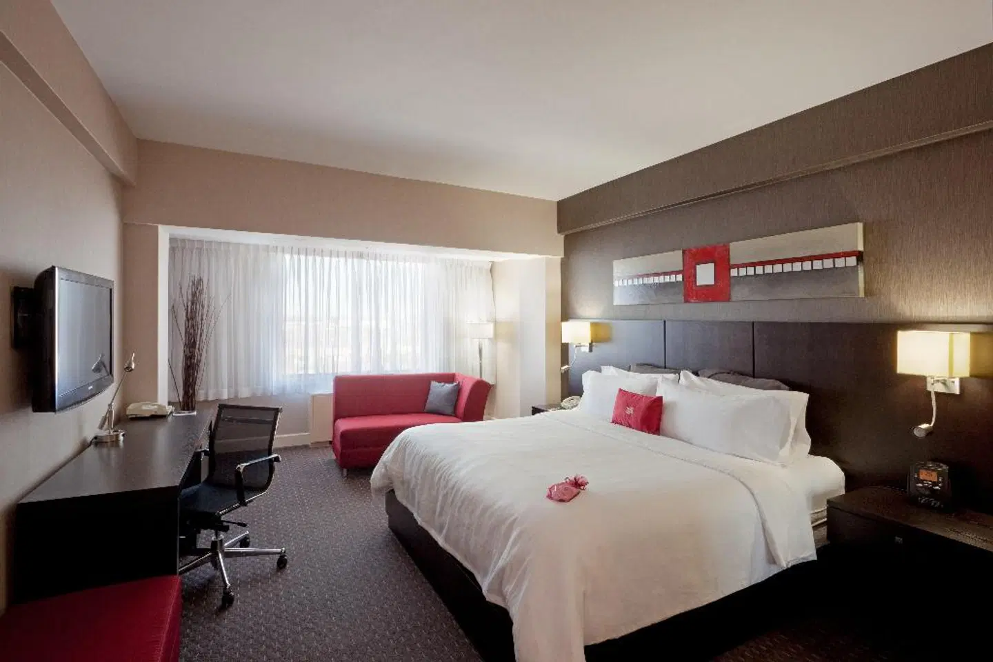 Crowne Plaza Montreal Airport ROOM_EXAMPLE