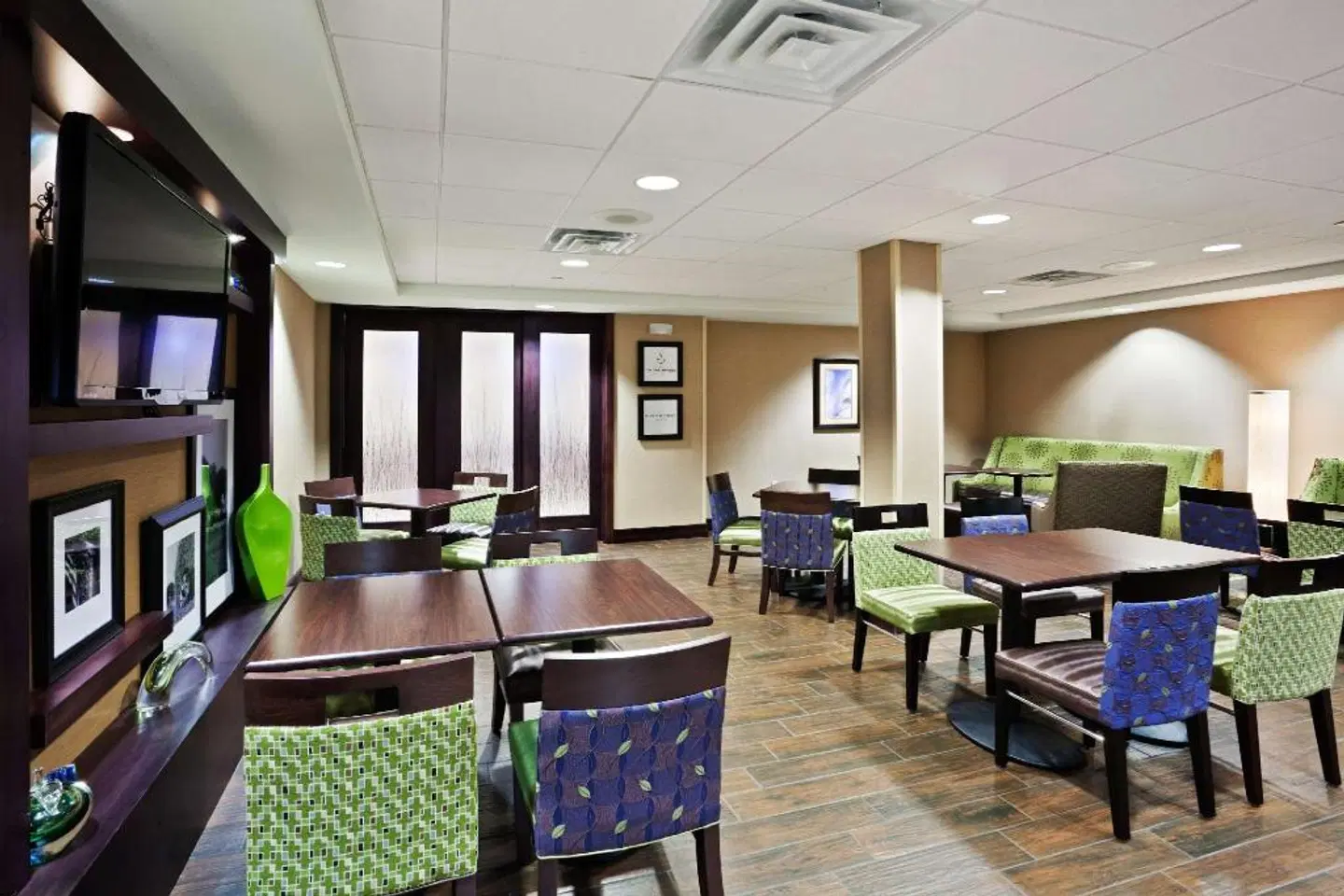 Hampton Inn Sioux Falls LOUNGE_LOBBY
