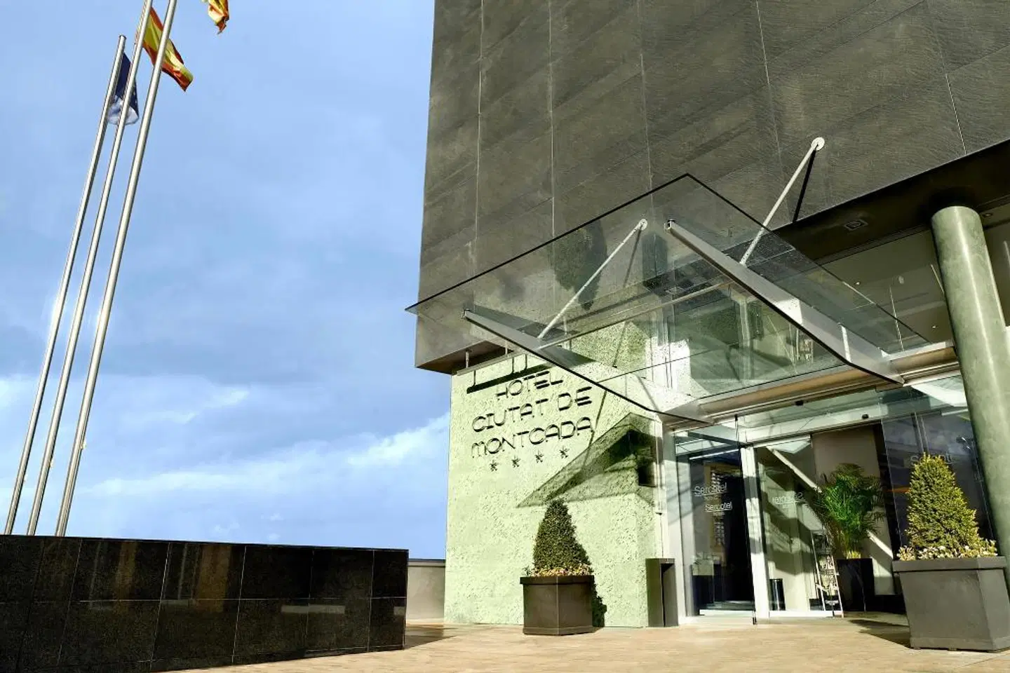Sercotel Ciutat de Montcada EXTERIOR