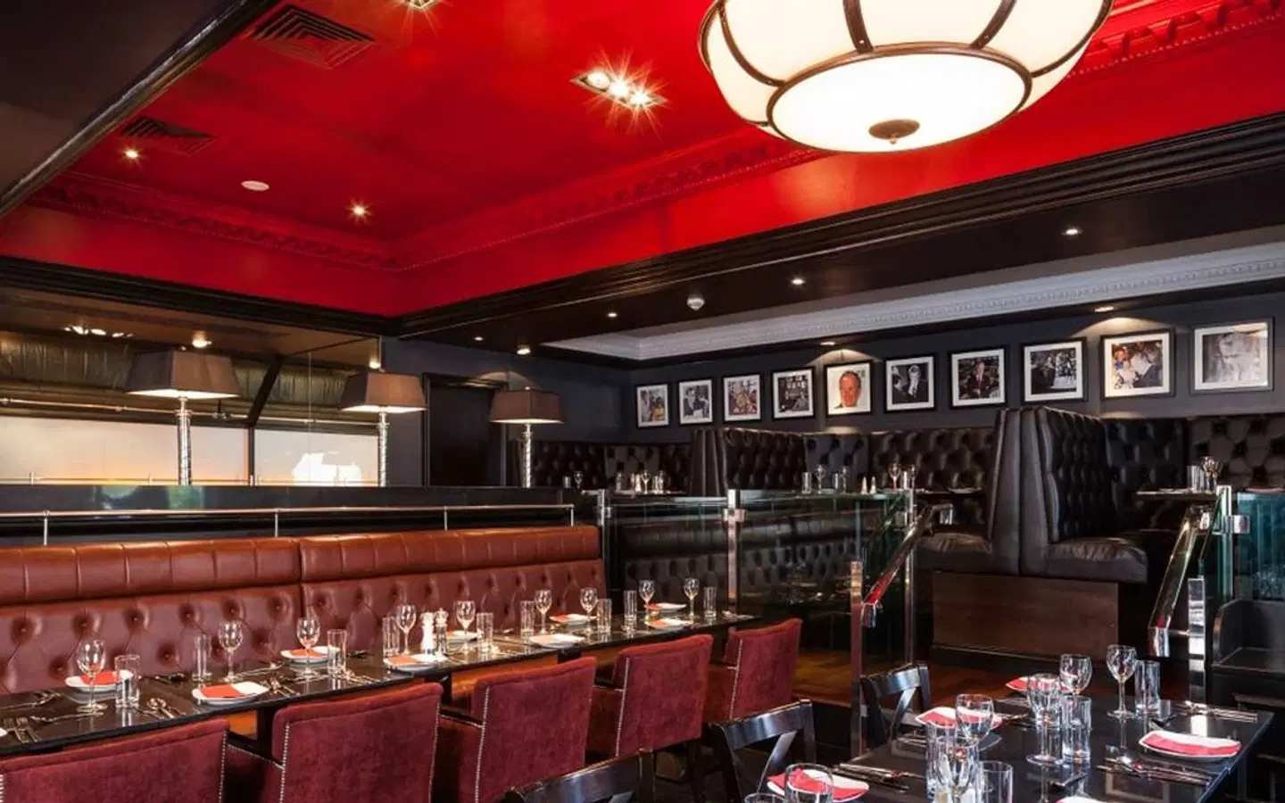 Moxy Belfast City Bar