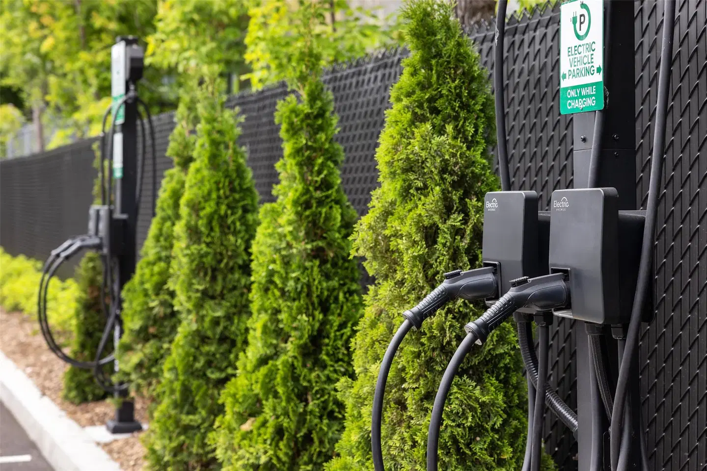 Railwayparc Montreal, Tapestry Collection by Hilton Garten