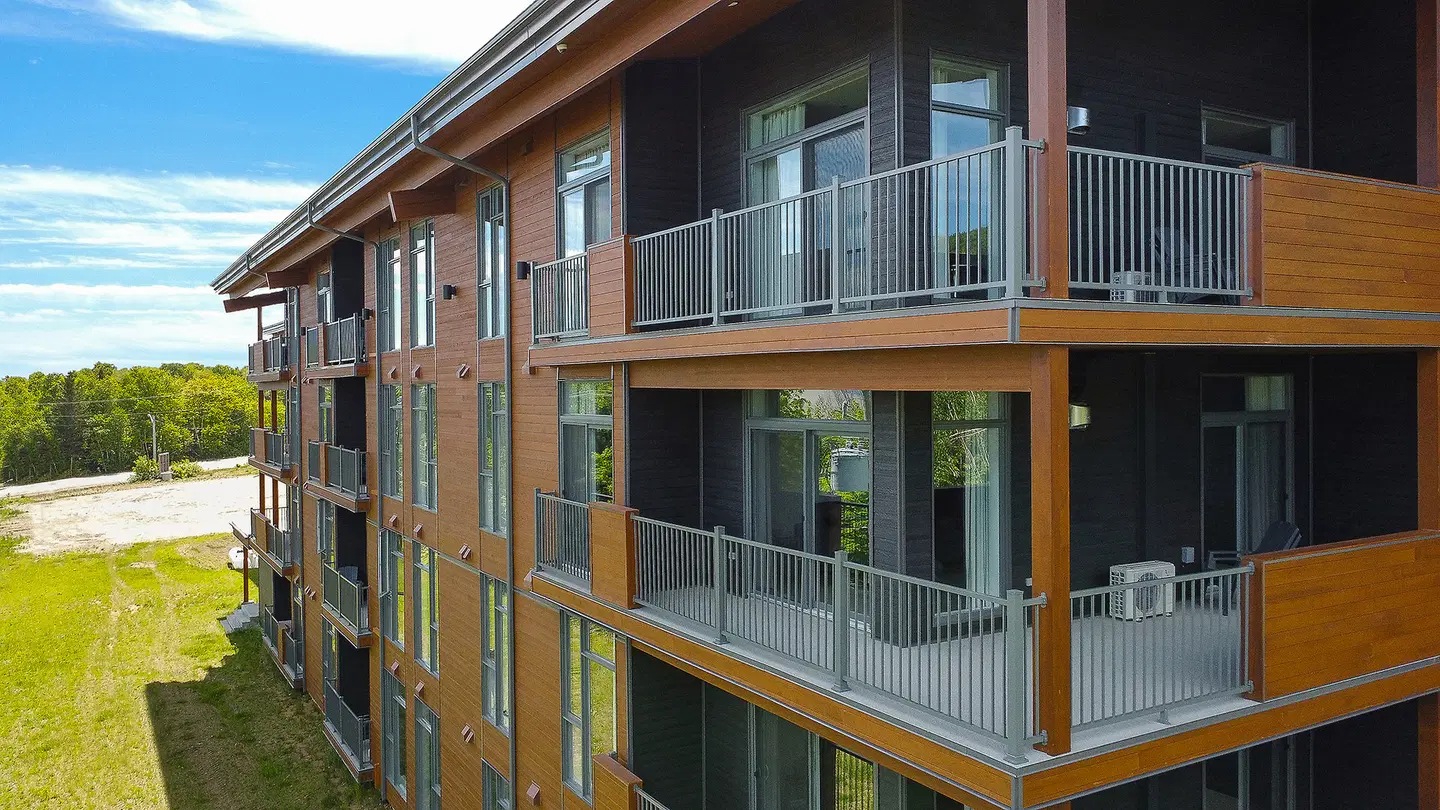 Pointe Massif de Charlevoix - Les Caches de Grande EXTERIOR