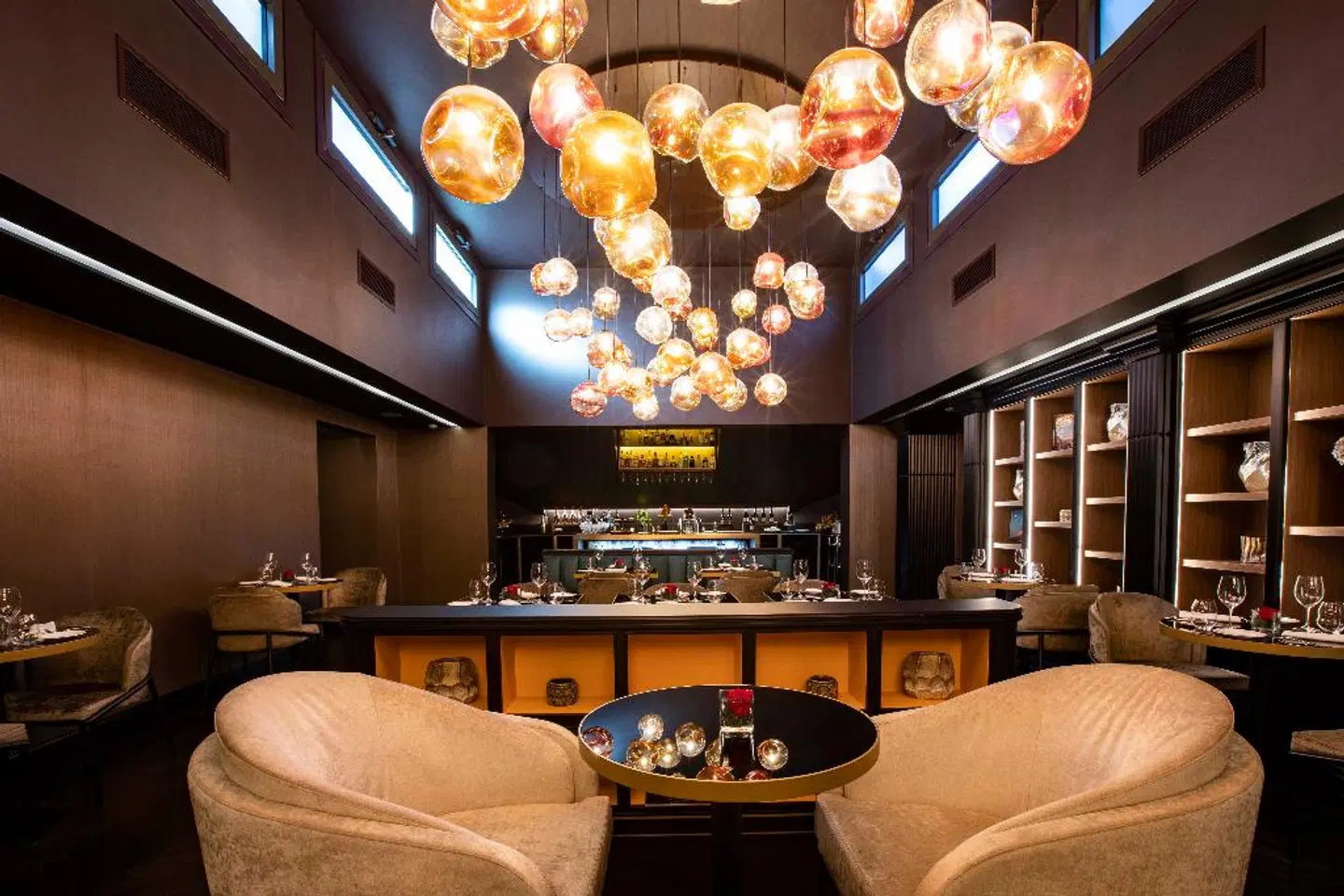 U-Visionary Roma Hotel Restaurant