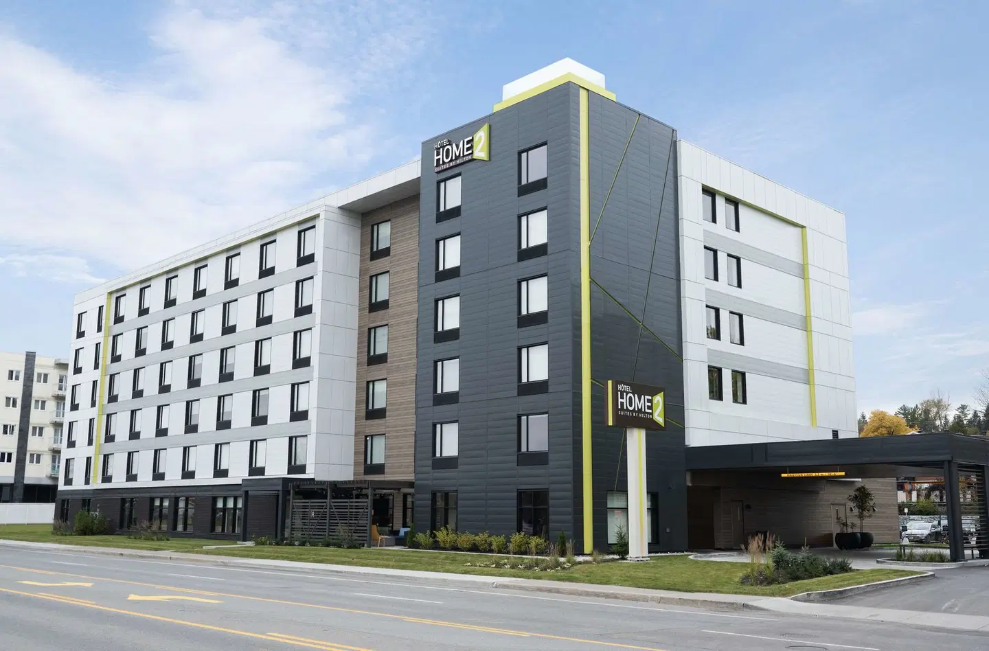 Home2 Suites By Hilton Quebec City EXTERIOR