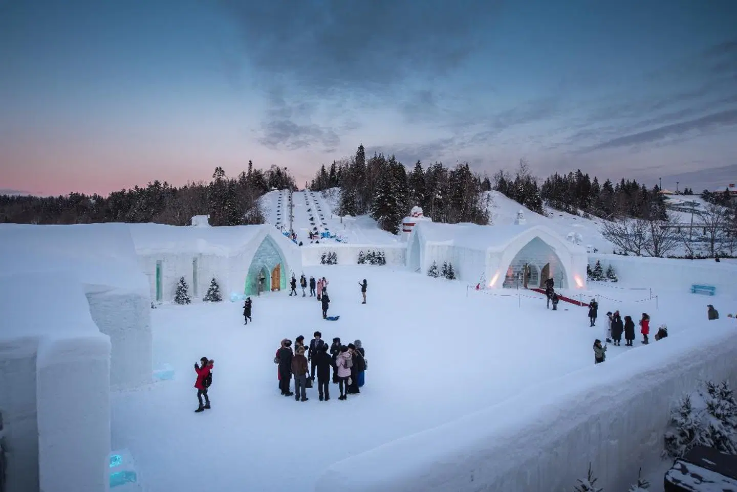Hotel de Glace OUTDOOR_POOL