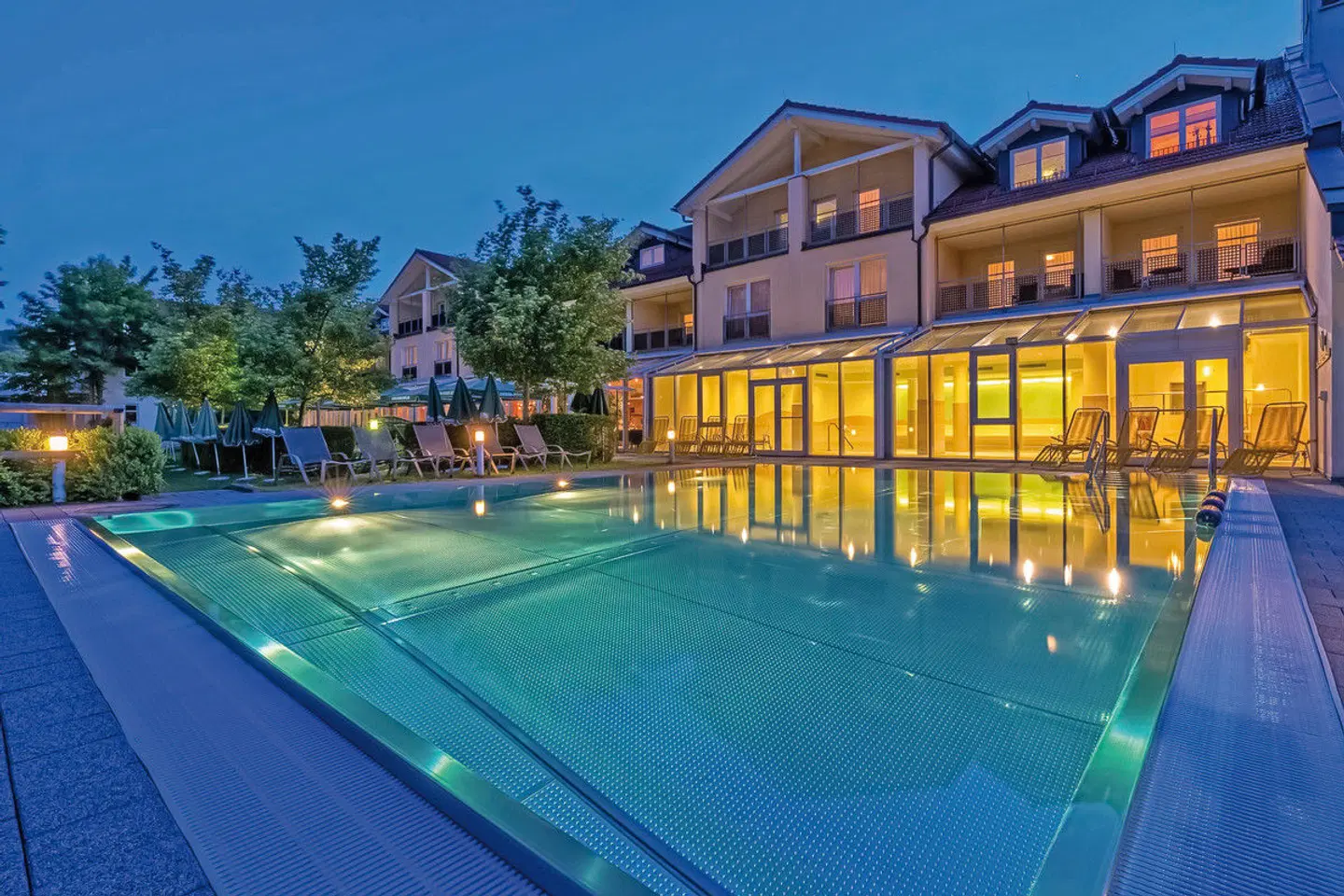 Hotel Herzog Heinrich OUTDOOR_POOL