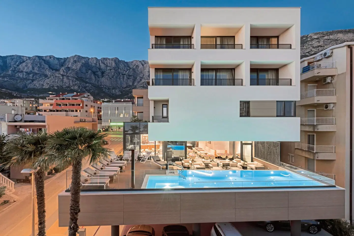 Hotel Ani OUTDOOR_POOL