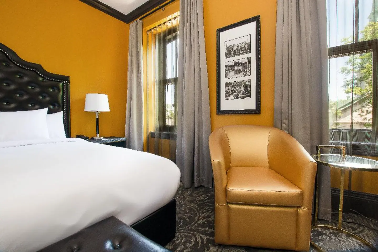 Clarendon ROOM_EXAMPLE