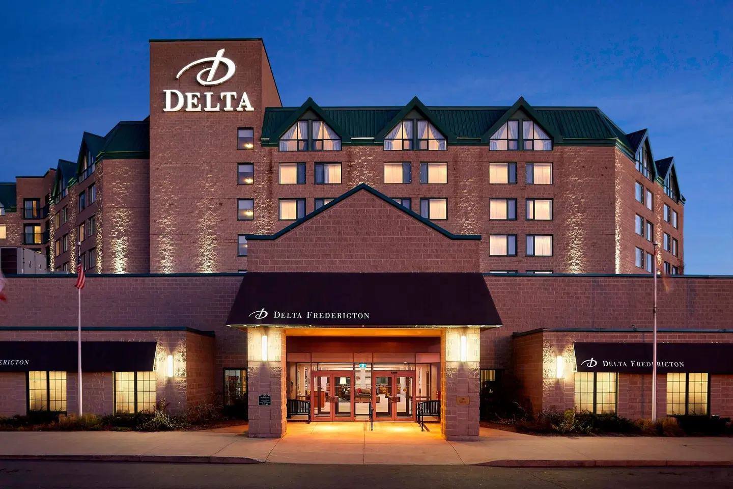 Delta Hotels by Marriott Fredericton EXTERIOR