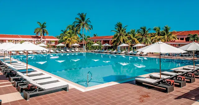 Blau Arenal Habana Beach OUTDOOR_POOL