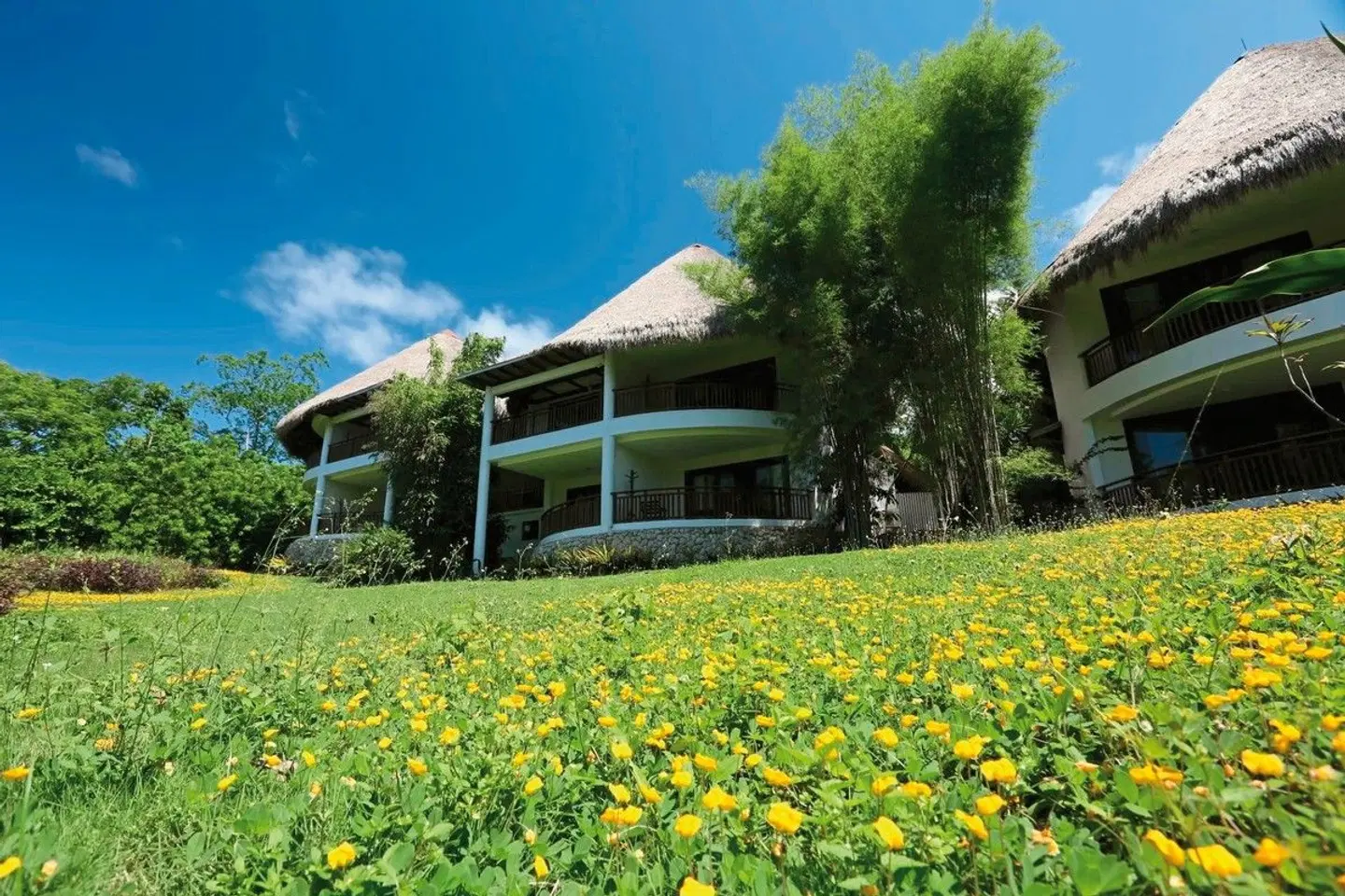 Amun Ini Beach Resort & Spa Garten