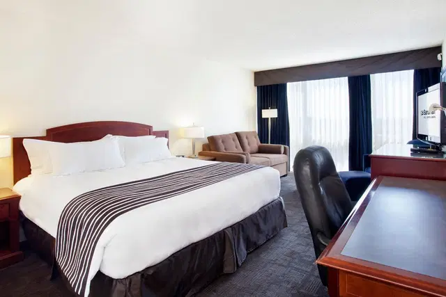 Sandman Hotel Montreal - Longueuil ROOM_EXAMPLE