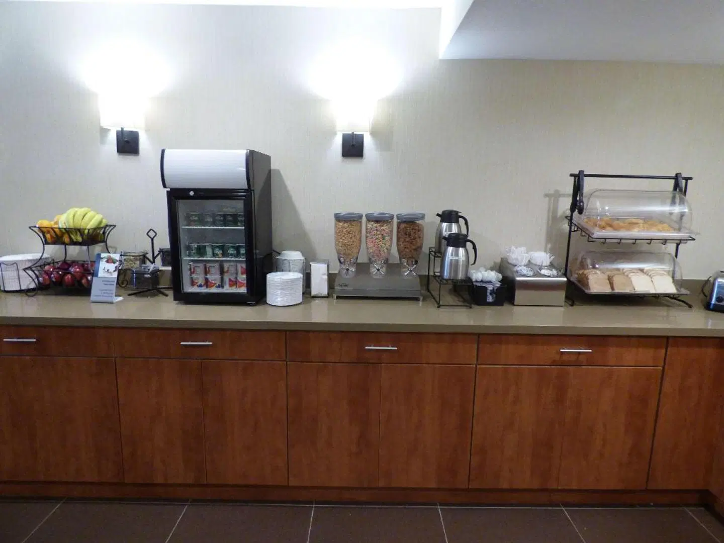 Best Western Norwalk Inn LOUNGE_LOBBY