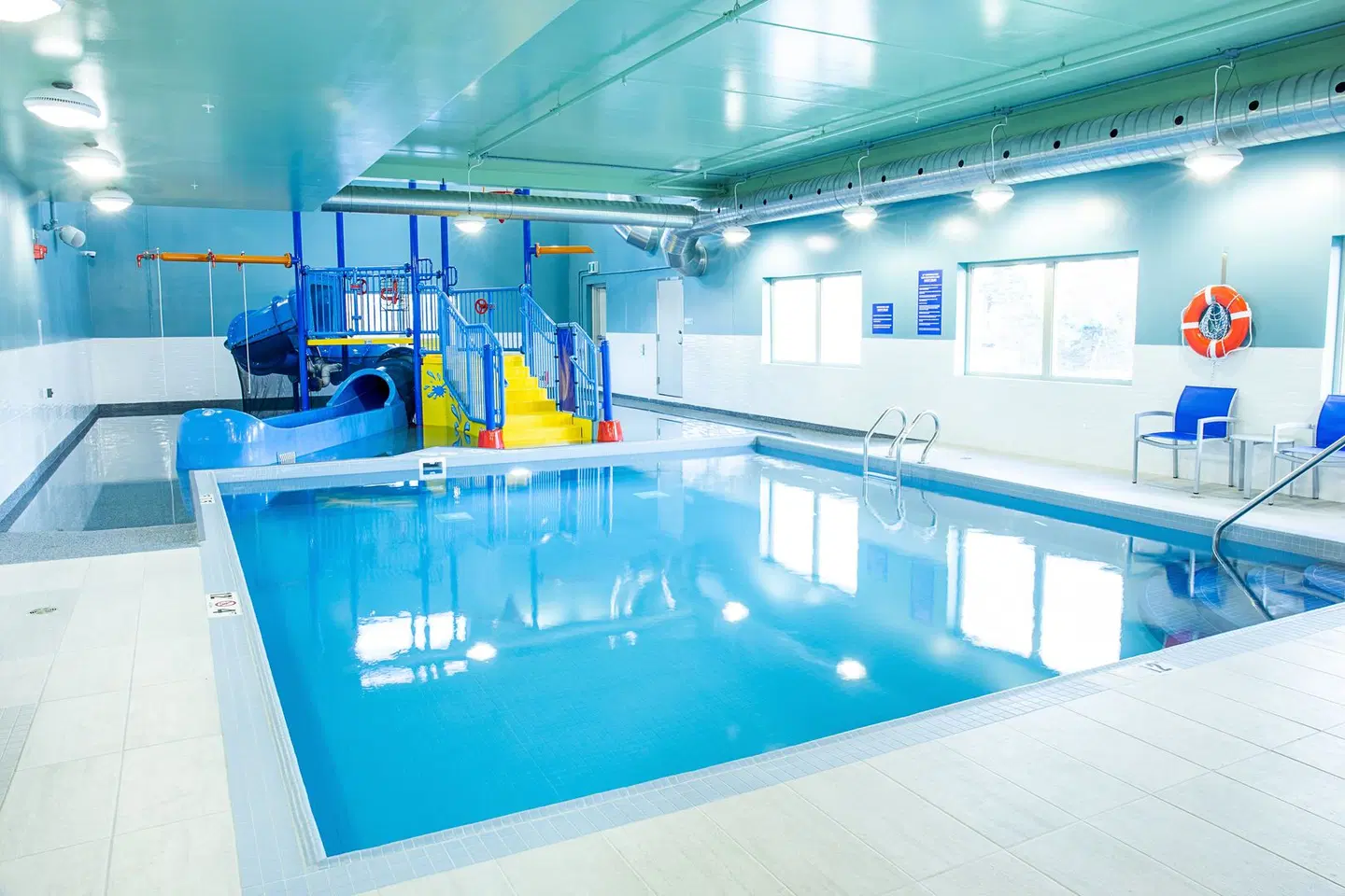 Holiday Inn Express & Suites Halifax - Dartmouth Hallenbad