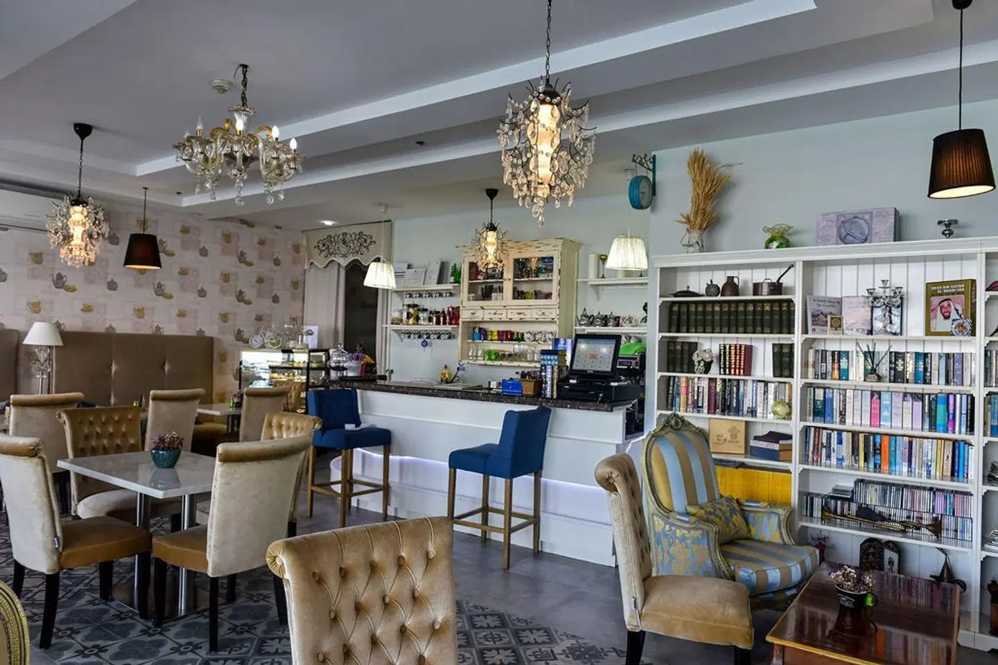 Jannah Hotel Apartments & Villas Bar