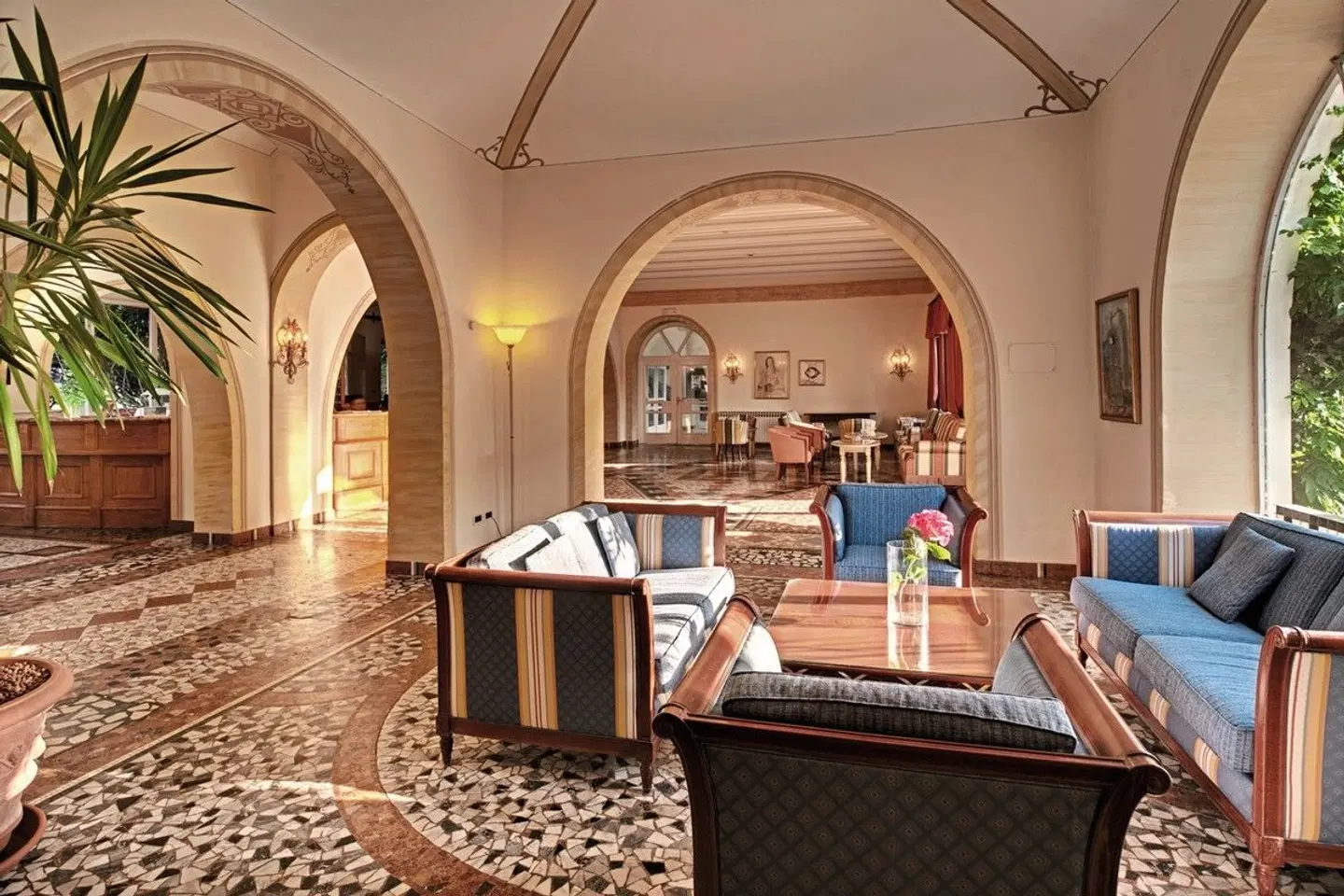 Island Hotel Katarina Restaurant