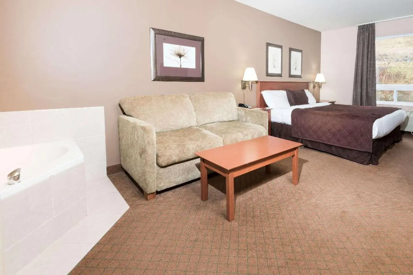 Super 8 by Wyndham Sainte Agathe Des Monts ROOM_EXAMPLE