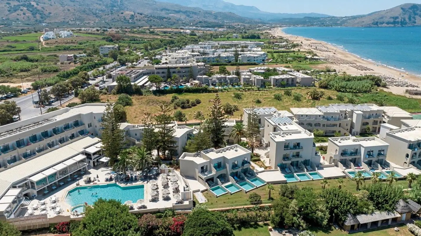 Vantaris Luxury Beach Resort EXTERIOR