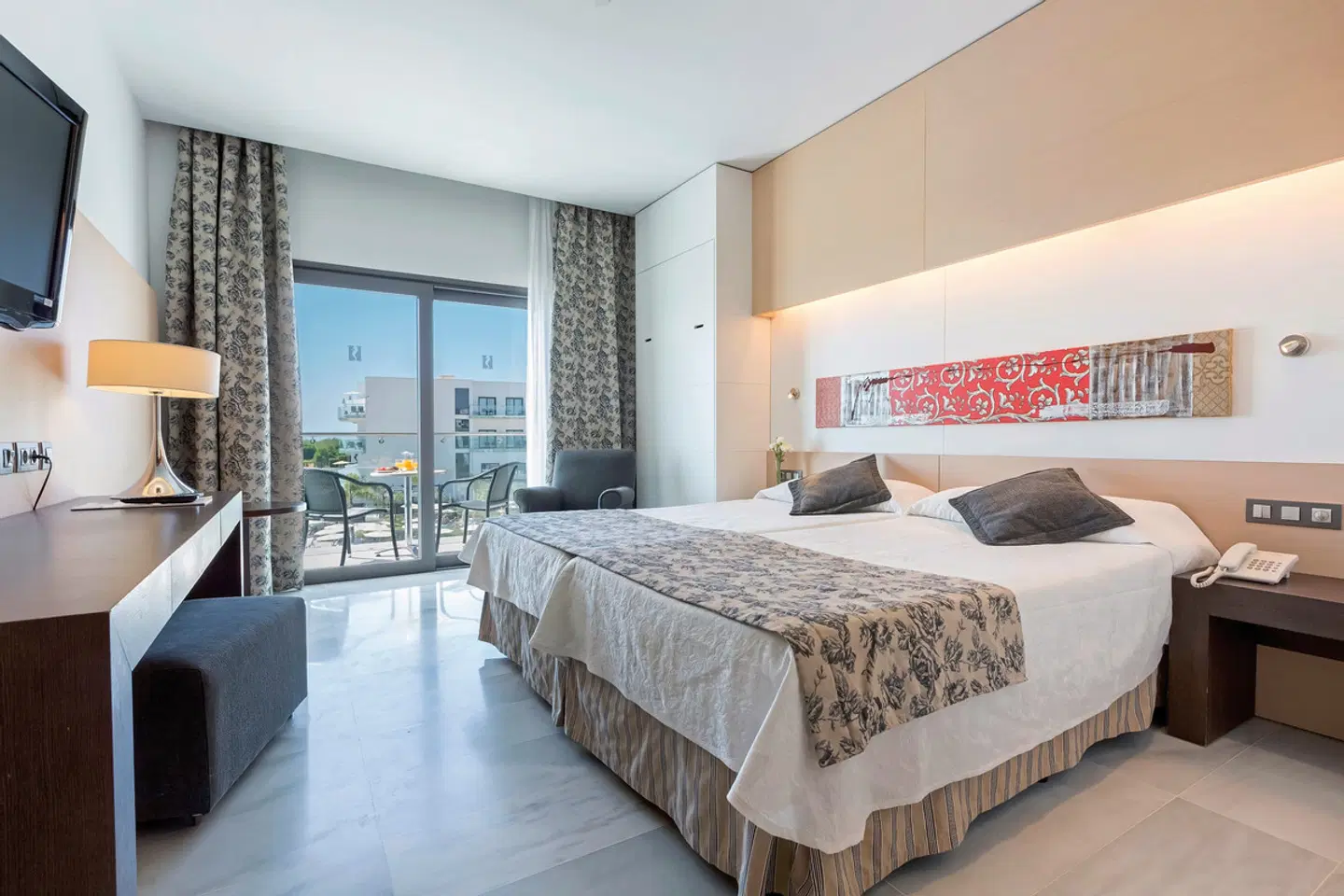 Hipotels Gran Conil ROOM_EXAMPLE