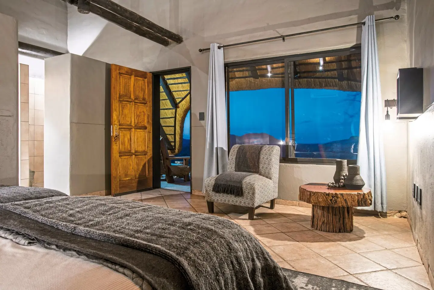 AiAiba The Rock Painting Lodge ROOM_EXAMPLE