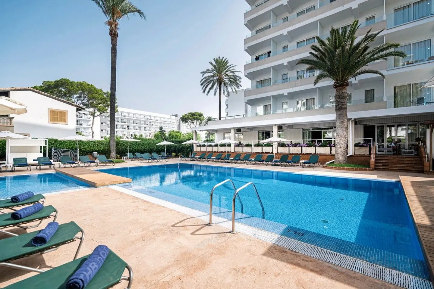 THB Niágara OUTDOOR_POOL