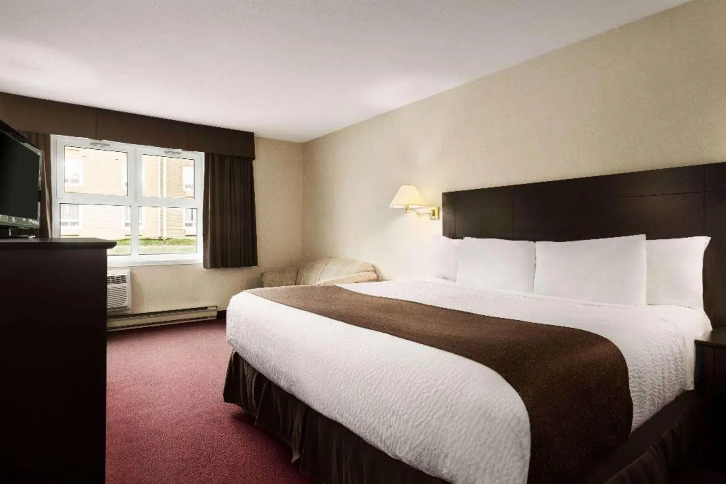 Days Inn by Wyndham Trois-Rivieres ROOM_EXAMPLE