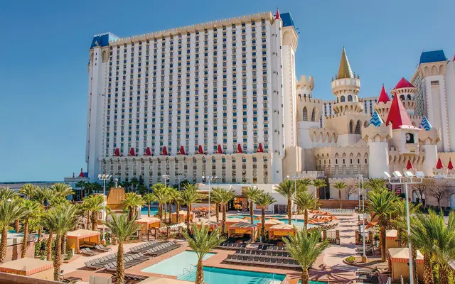 Excalibur Hotel & Casino EXTERIOR