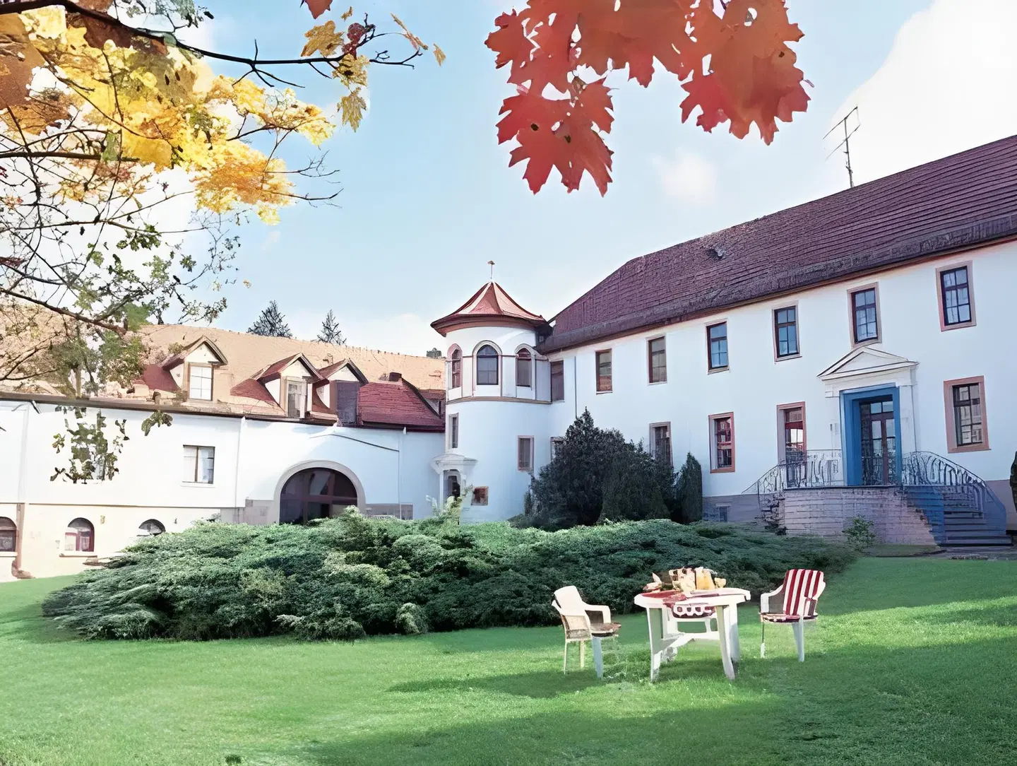 Hotel Fröbelhof EXTERIOR