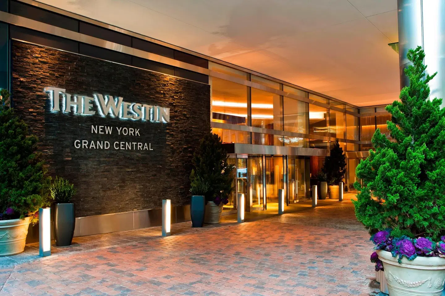 The Westin New York Grand Central EXTERIOR