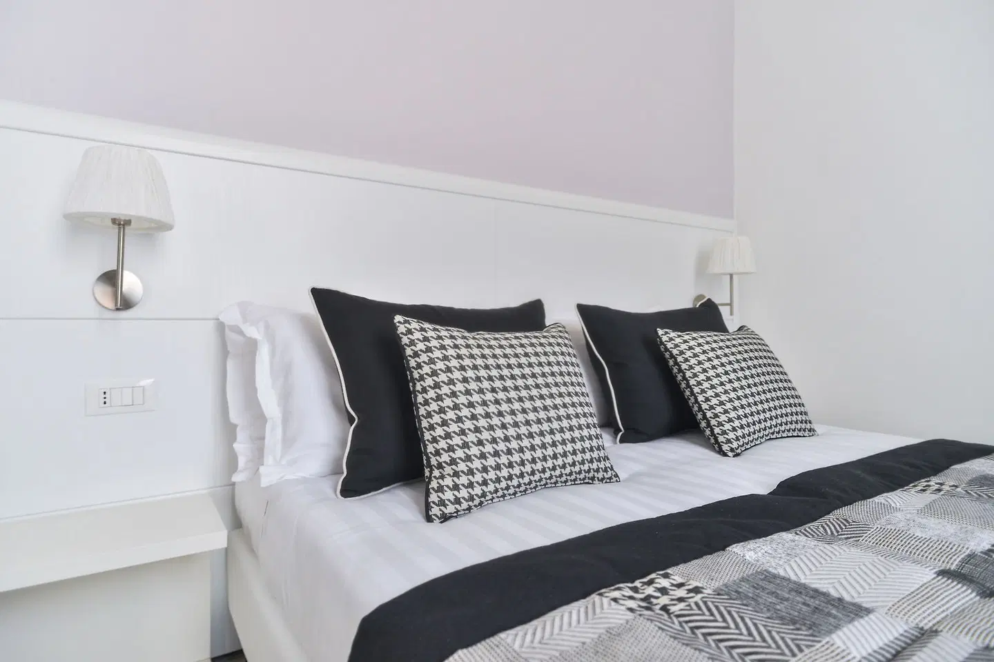 Lata Luxury Rooms ROOM_EXAMPLE