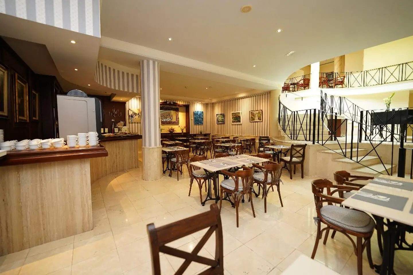 Hotel RF Astoria Restaurant