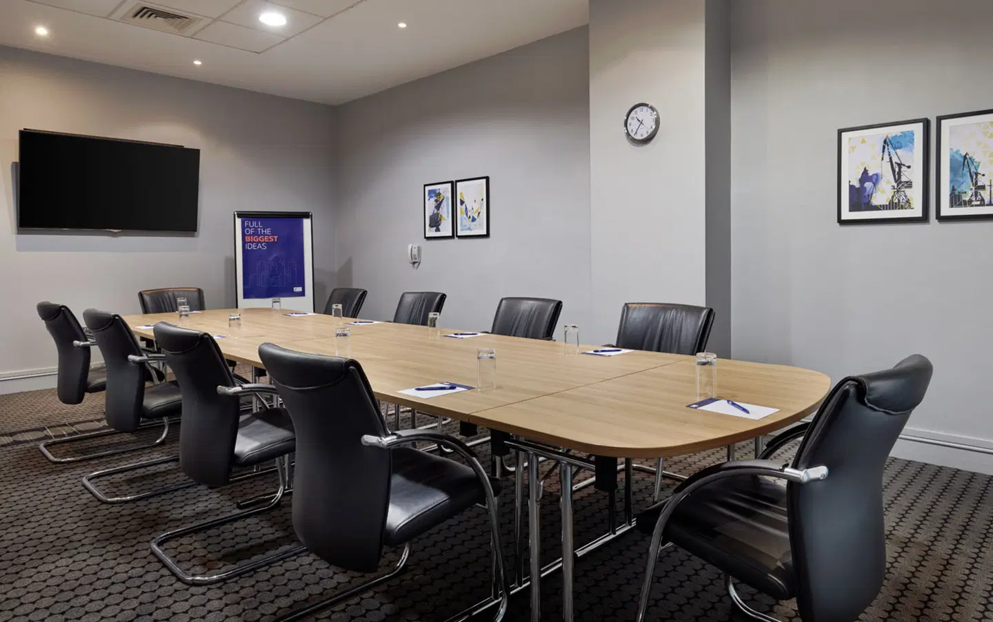 Holiday Inn Express Belfast City - Queen's Quarter Konferenz