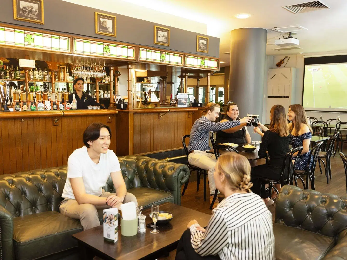 Novotel Perth Langley Hotel Bar