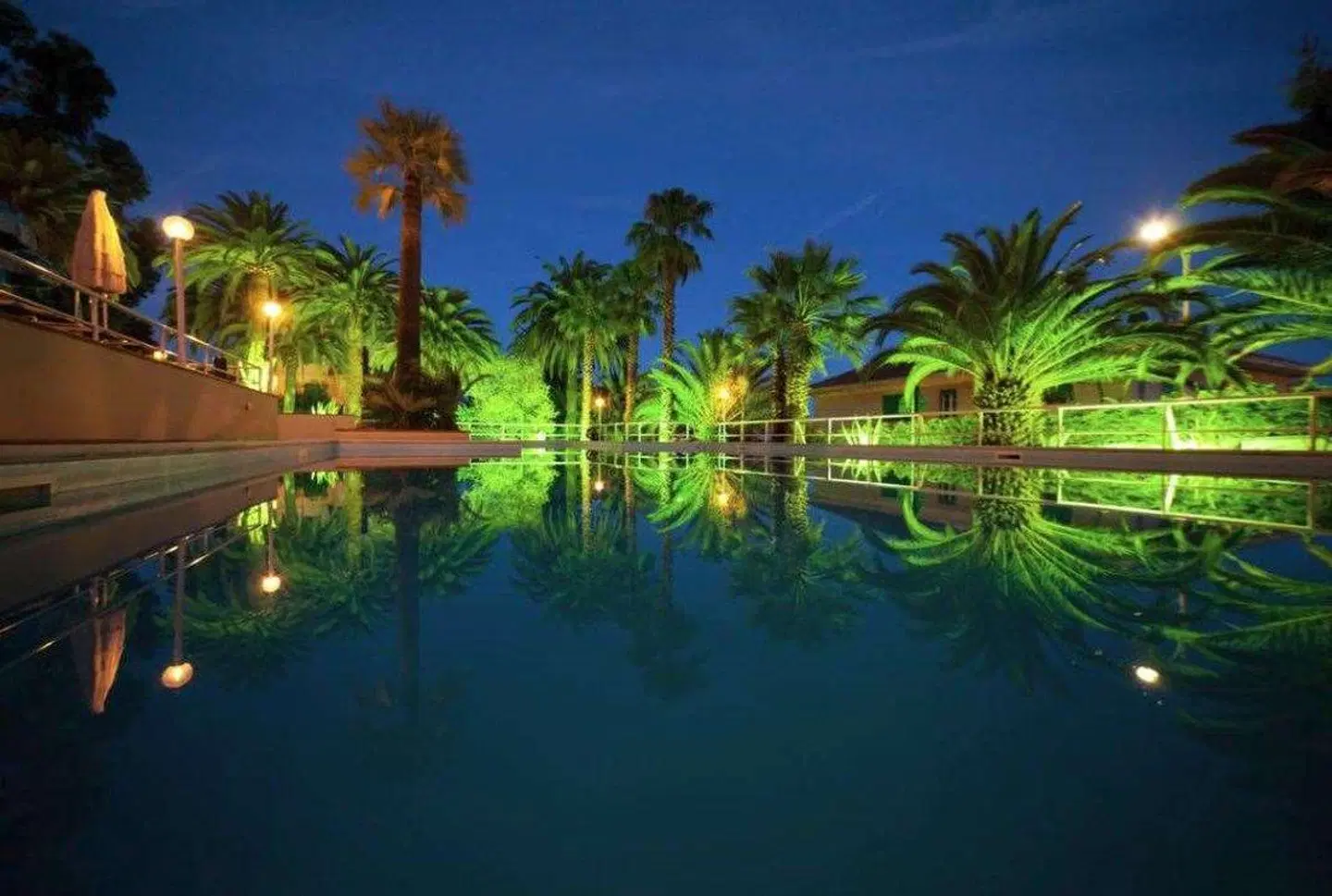 Nyala Suite Hotel Garten