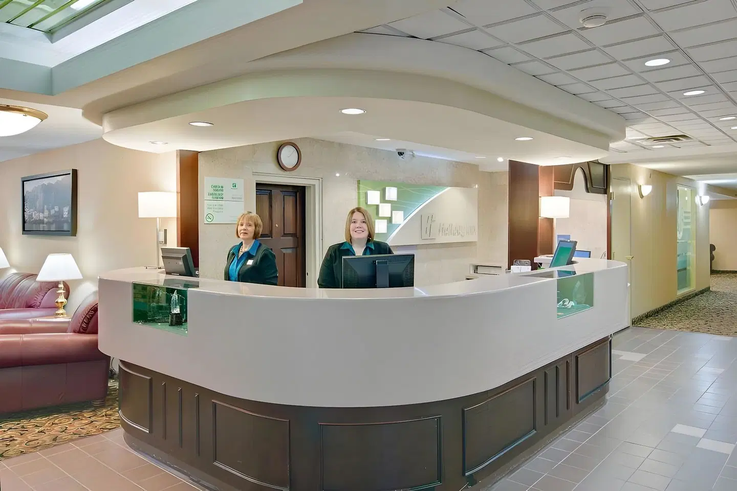 Holiday Inn St. John's Conference Centre LOUNGE_LOBBY