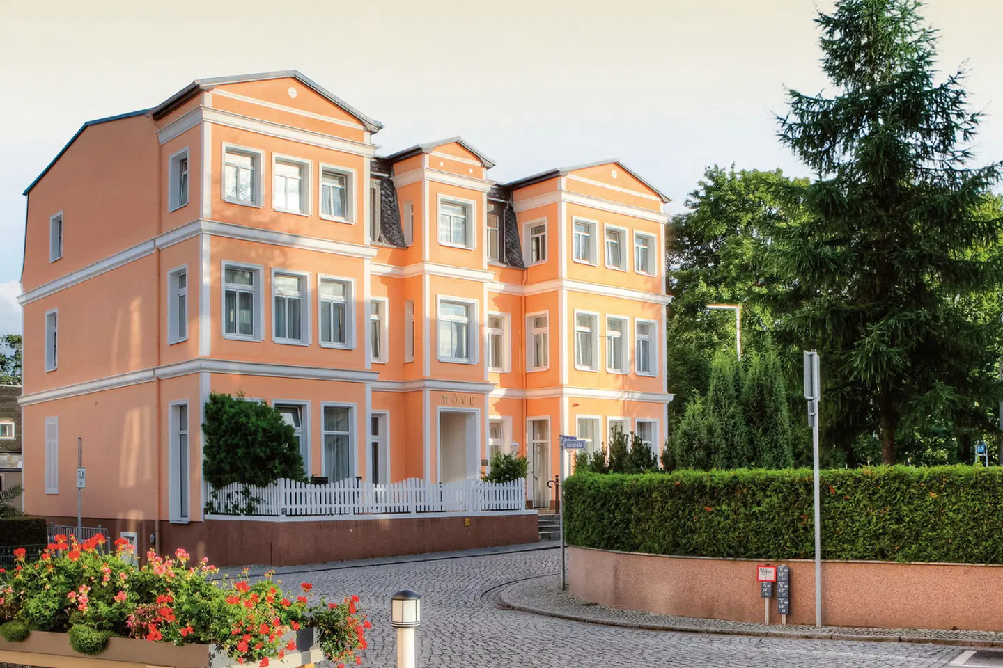 SEETELHOTEL Ostseehotel Ahlbeck mit Villa Strandschloss EXTERIOR