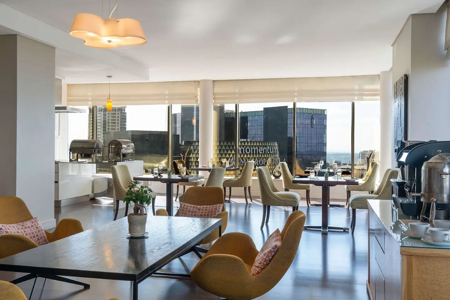 Radisson Blu Hotel Sandton, Johannesburg LOUNGE_LOBBY