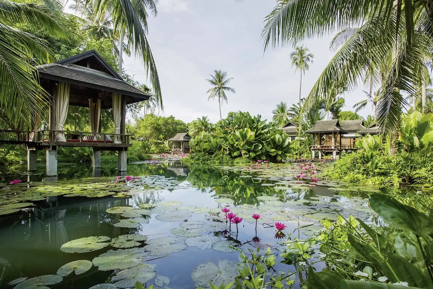 Anantara Mai Khao Phuket Villas Garten