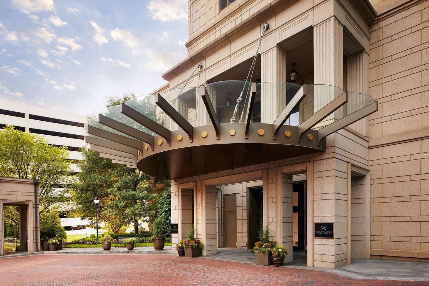 Waldorf Astoria Atlanta Buckhead EXTERIOR