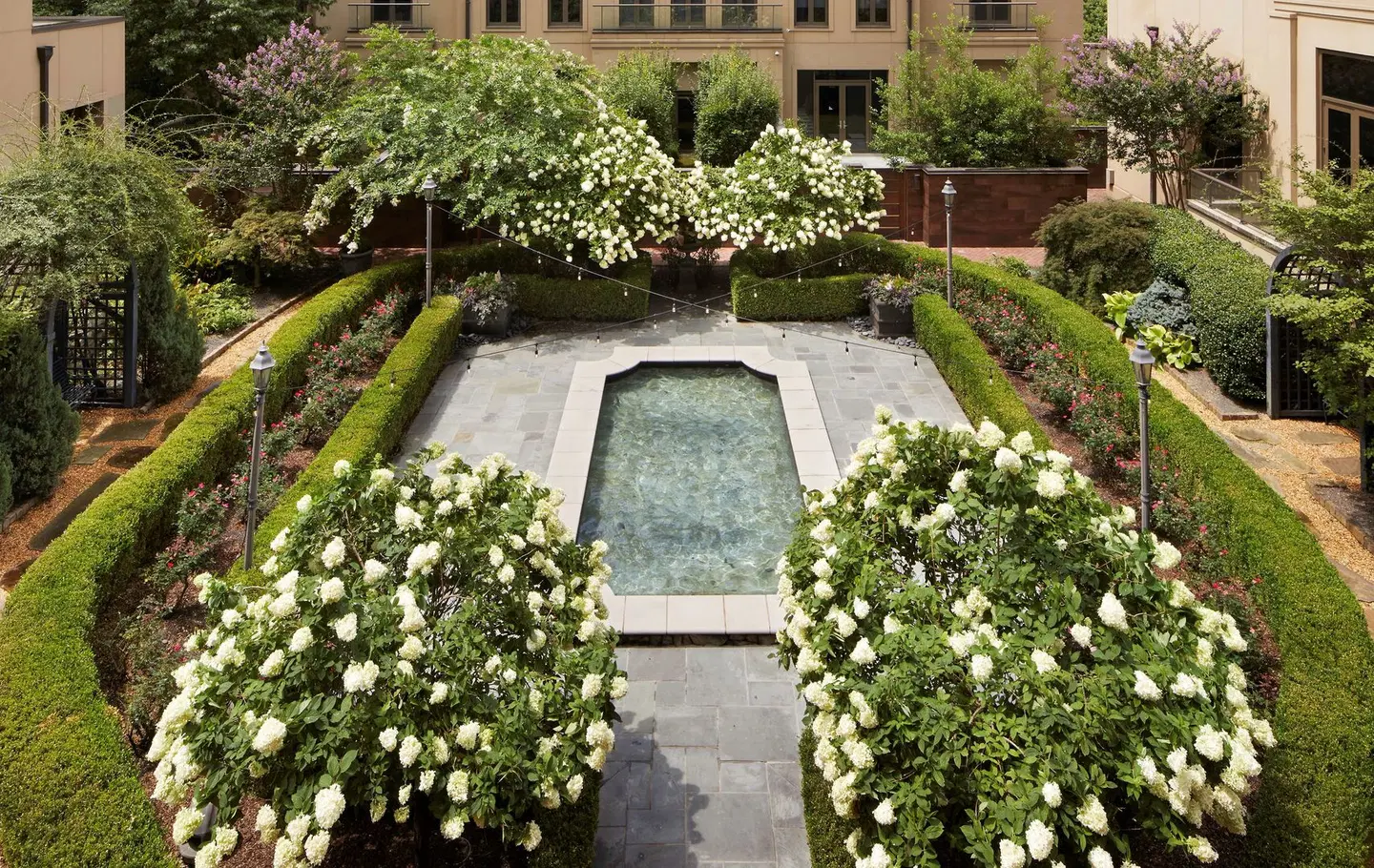 Waldorf Astoria Atlanta Buckhead Garten