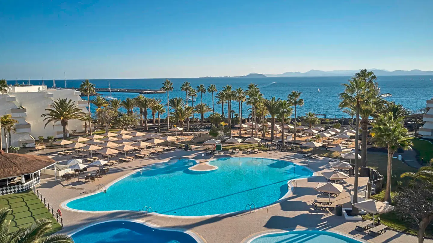 Dreams Lanzarote Playa Dorada Resort & Spa OUTDOOR_POOL