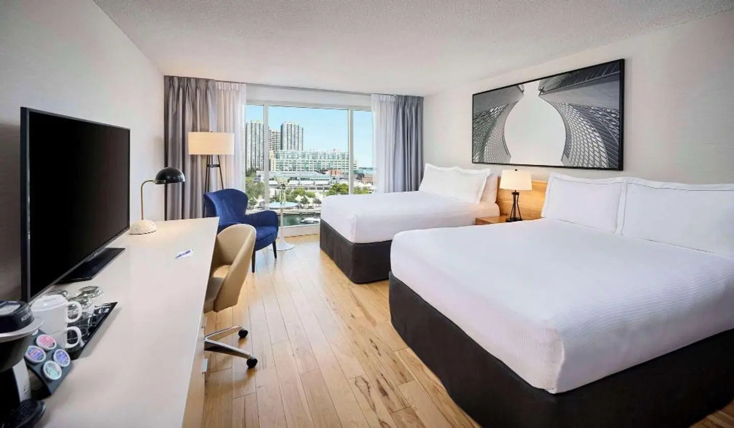 Radisson Blu Toronto Downtown ROOM_EXAMPLE