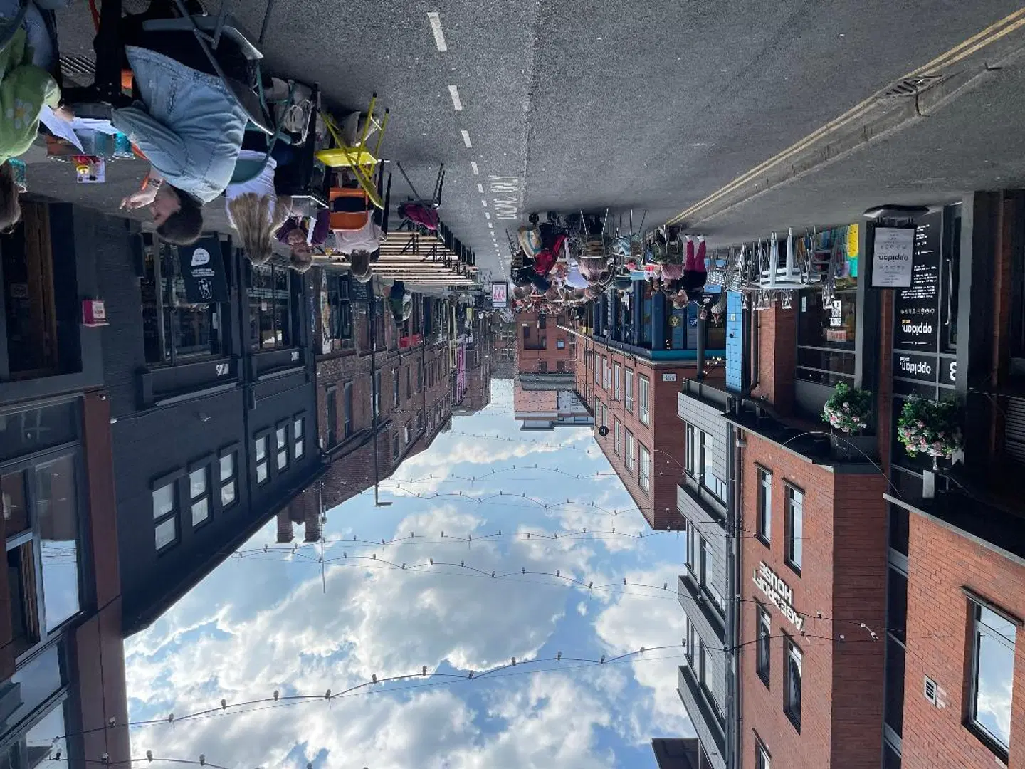 Quay Apartments Manchester Bar