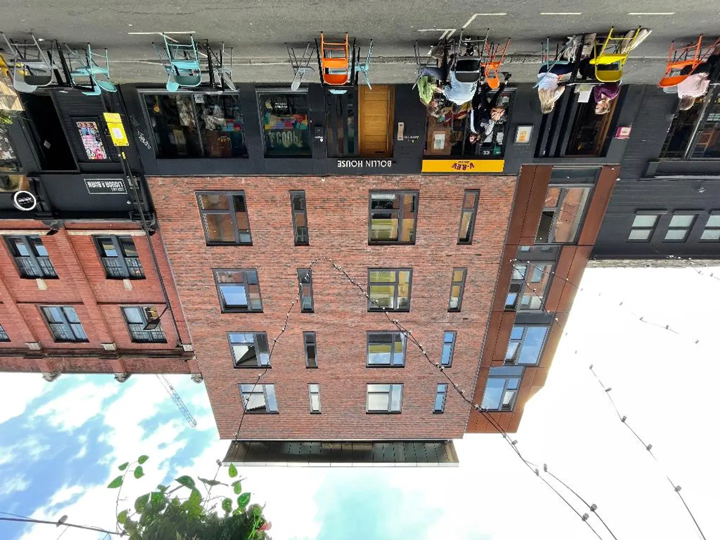 Quay Apartments Manchester MODEL_IMPRESSION