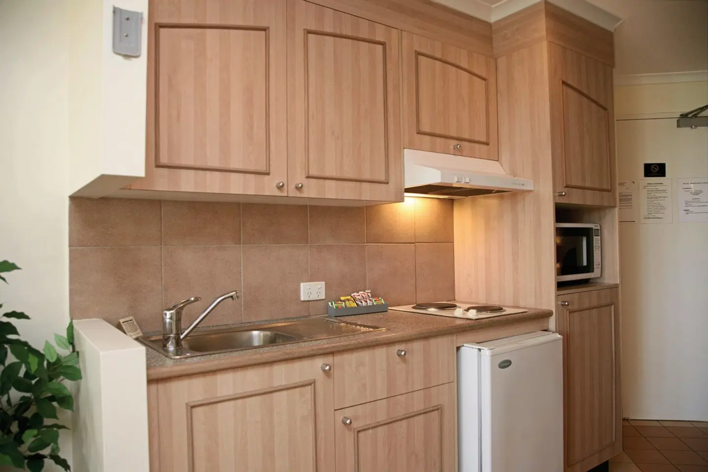 On The Beach Holiday Apartments ROOM_EXAMPLE