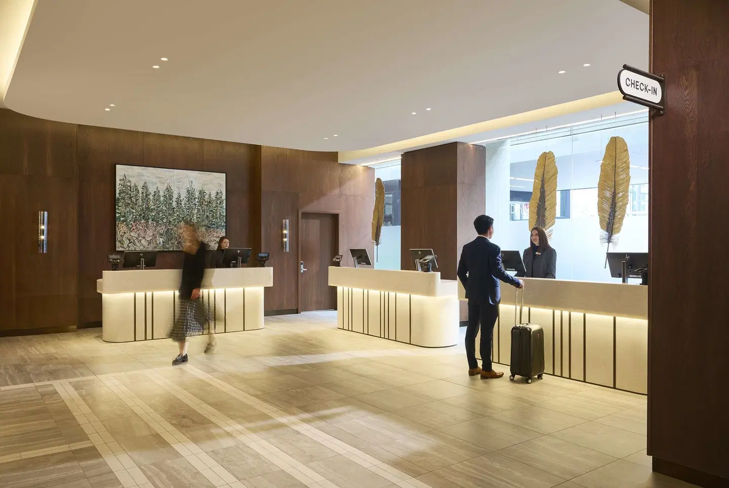 Hilton Toronto LOUNGE_LOBBY