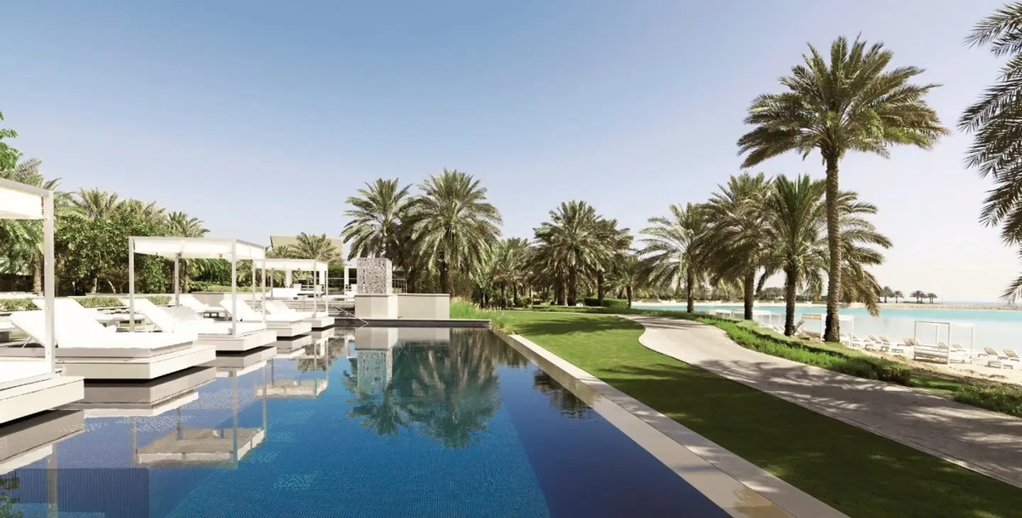 The Ritz-Carlton Bahrain OUTDOOR_POOL