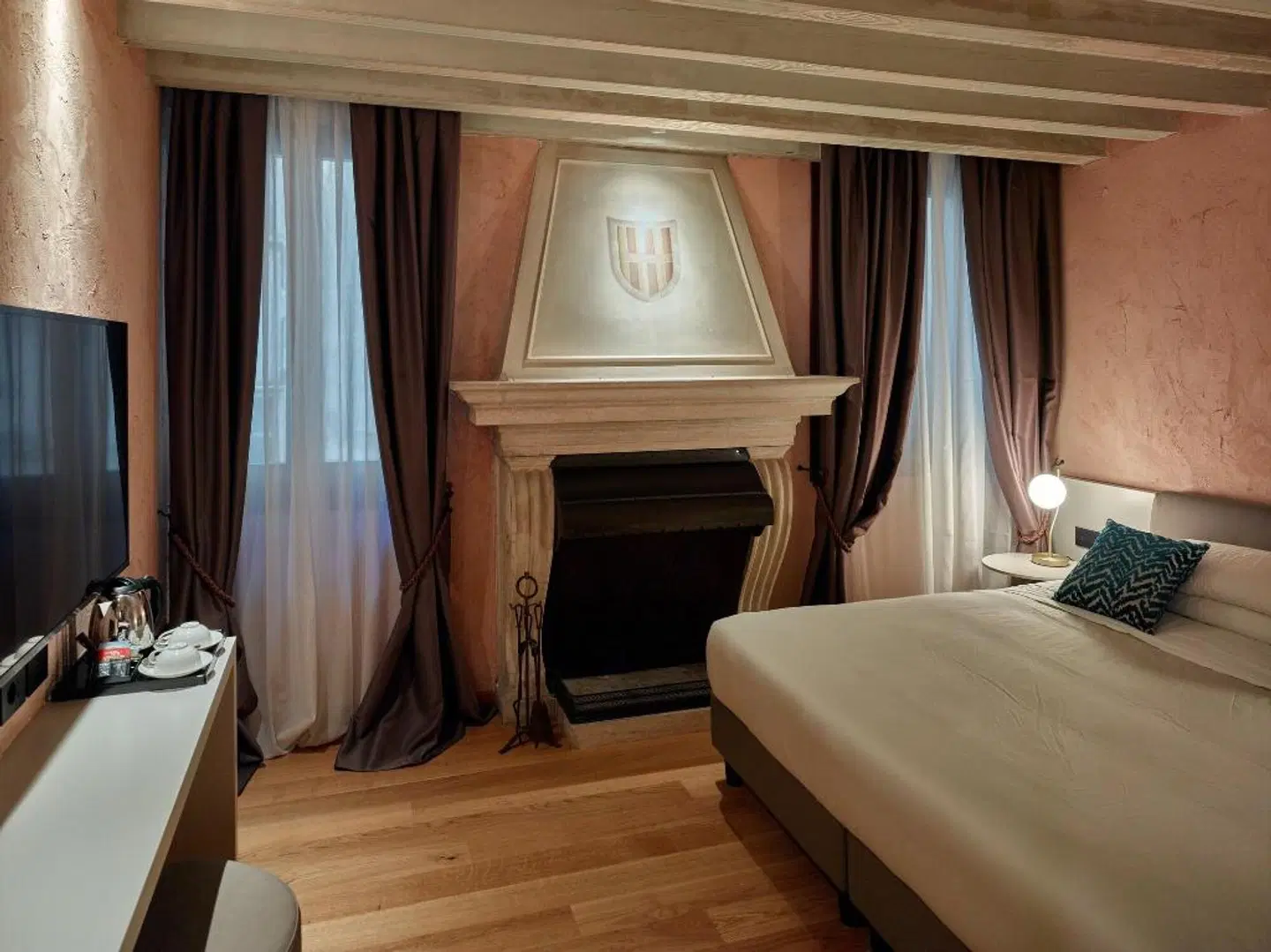 Ca' Dei Proverbi Suites ROOM_EXAMPLE